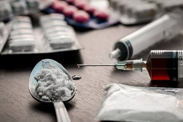 درمان اعتیاد و آثار مواد مخدر