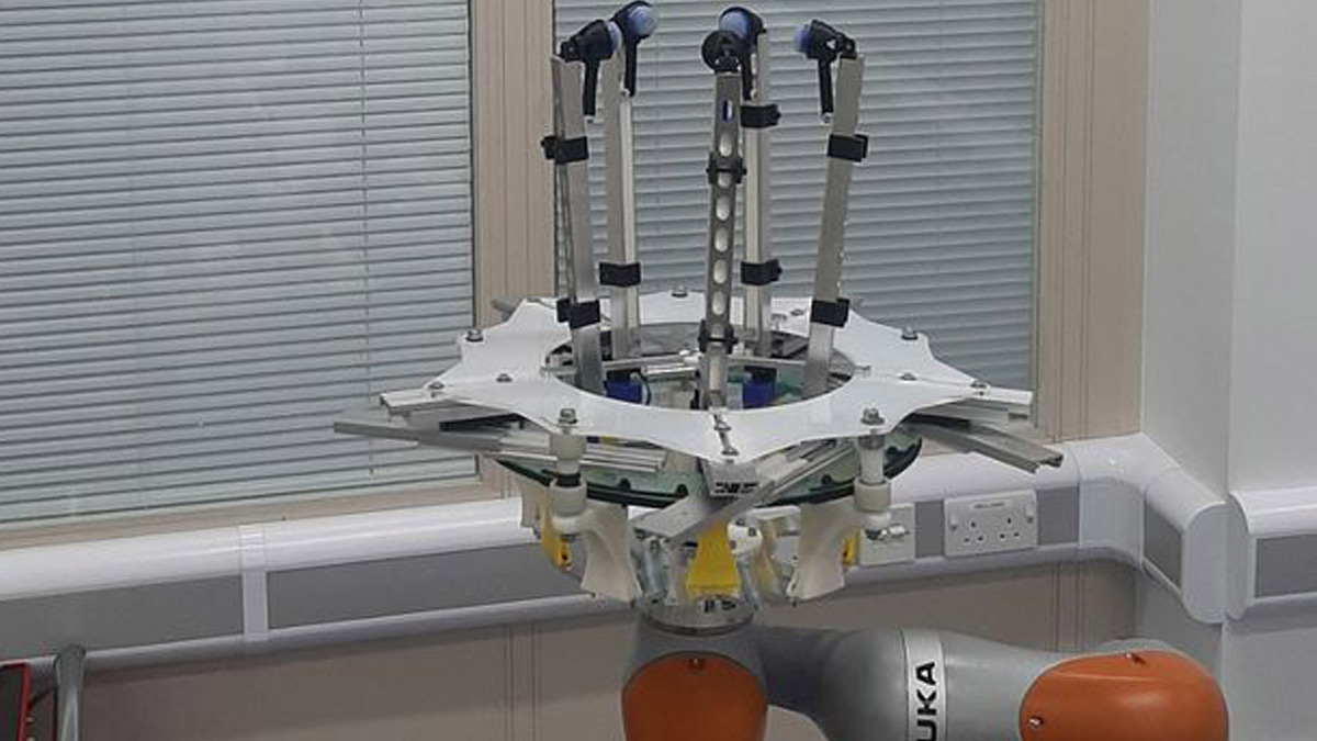 Early detection of breast cancer with a robot