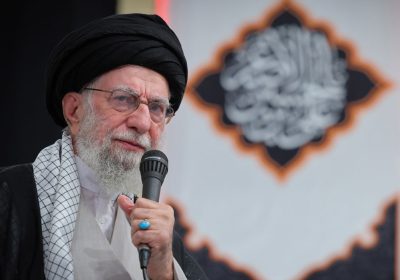 بیانات رهبر انقلاب در مراسم بزرگداشت شهدای جنگ تحمیلی ۱۲ روزه 1 سخنان جدید رهبر انقلاب